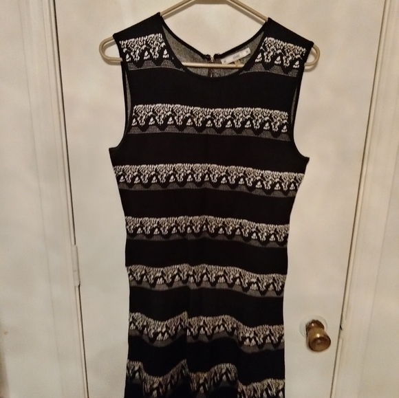 Black and white Maxi sweater dress, size medium with no pockets and sleeveless. - Picture 2 of 2